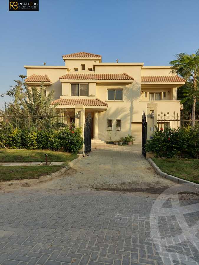 https://aqarmap.com.eg/en/listing/4337123-for-sale-cairo-6th-of-october-compound-royal-hills