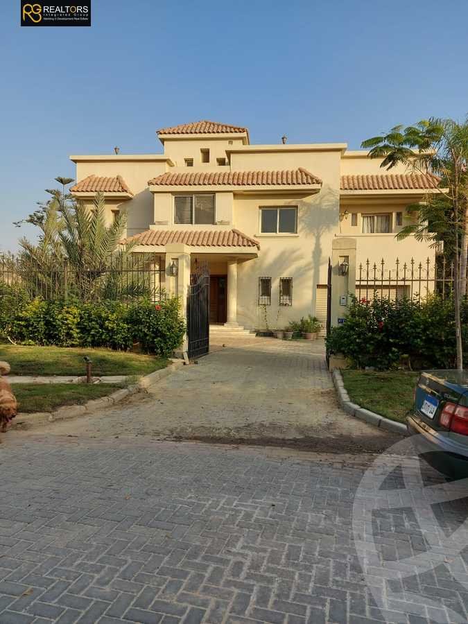 https://aqarmap.com.eg/en/listing/4337123-for-sale-cairo-6th-of-october-compound-royal-hills