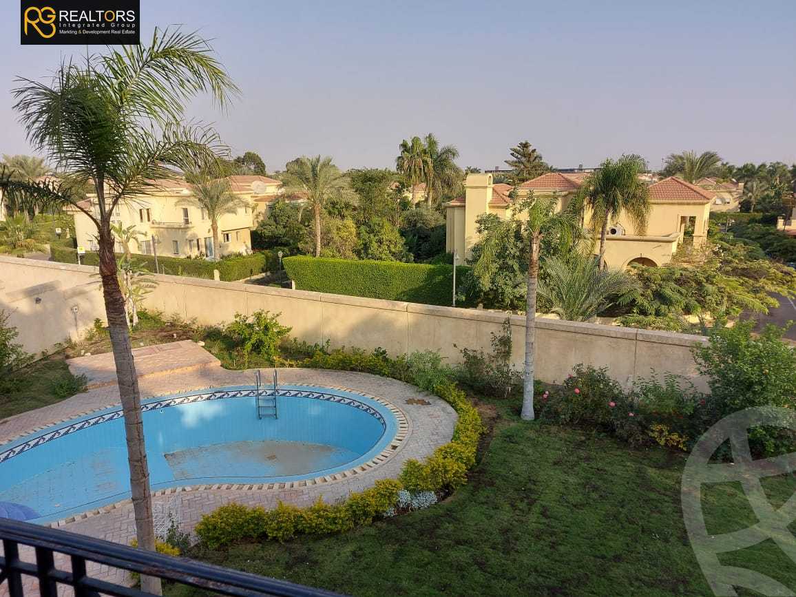 https://aqarmap.com.eg/en/listing/4337123-for-sale-cairo-6th-of-october-compound-royal-hills