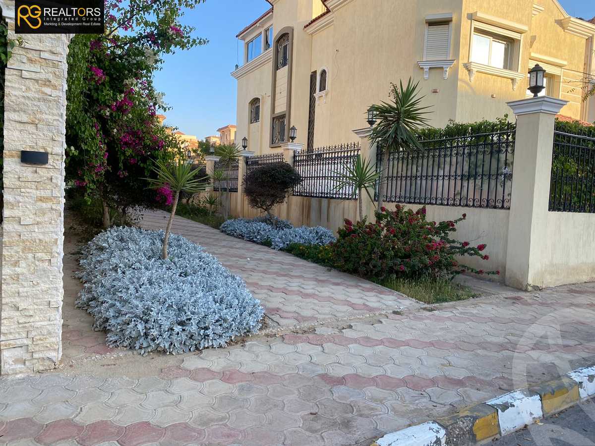 https://aqarmap.com.eg/en/listing/4337149-for-sale-cairo-6th-of-october-compound-garden-city-october