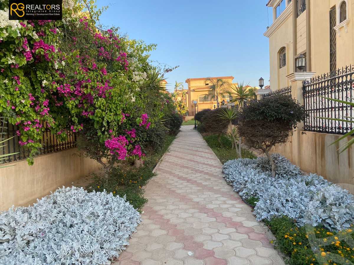 https://aqarmap.com.eg/en/listing/4337149-for-sale-cairo-6th-of-october-compound-garden-city-october