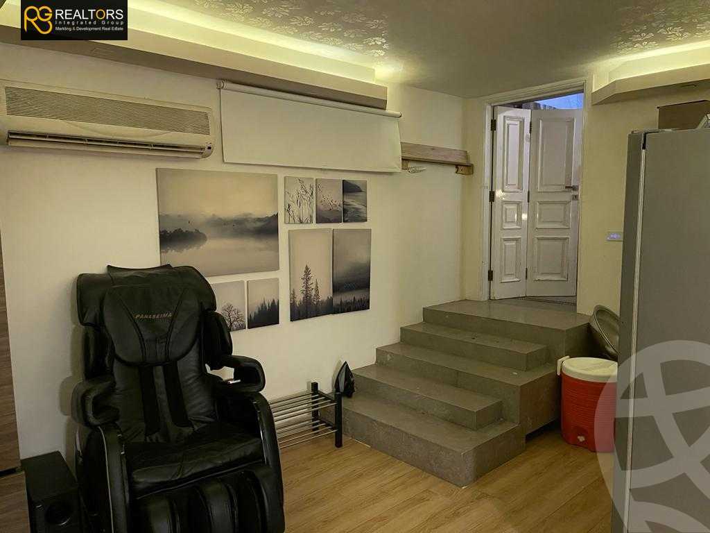 https://aqarmap.com.eg/en/listing/4337268-for-sale-cairo-el-sheikh-zayed-city-compounds-in-sheikh-zayed-el-karma-4