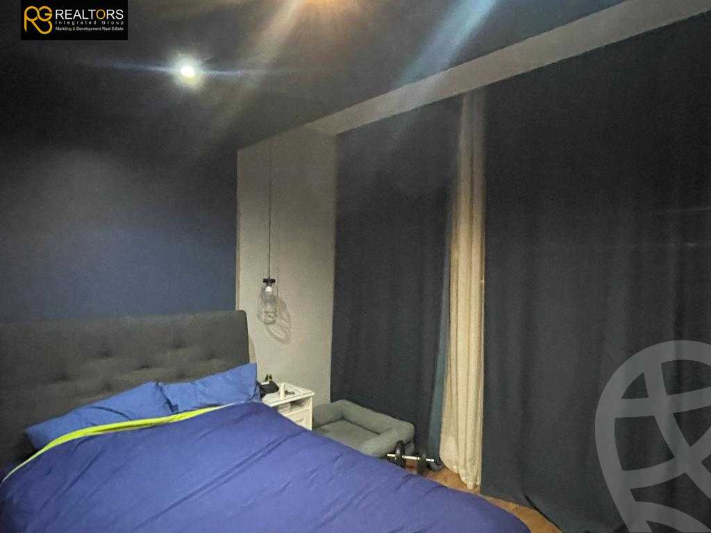 https://aqarmap.com.eg/en/listing/4337268-for-sale-cairo-el-sheikh-zayed-city-compounds-in-sheikh-zayed-el-karma-4