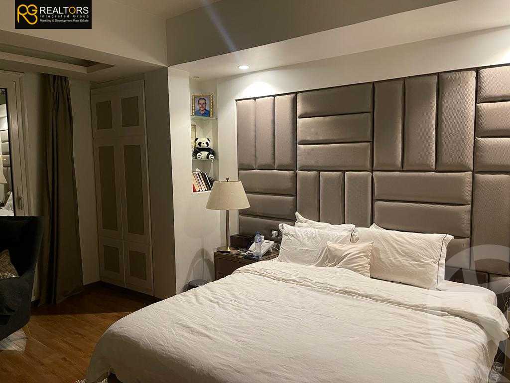 https://aqarmap.com.eg/en/listing/4337268-for-sale-cairo-el-sheikh-zayed-city-compounds-in-sheikh-zayed-el-karma-4