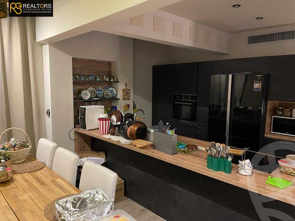 https://aqarmap.com.eg/en/listing/4337268-for-sale-cairo-el-sheikh-zayed-city-compounds-in-sheikh-zayed-el-karma-4