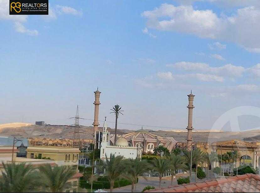 https://aqarmap.com.eg/ar/listing/4337450-for-sale-cairo-el-sheikh-zayed-city-compounds-in-sheikh-zayed-royal-city