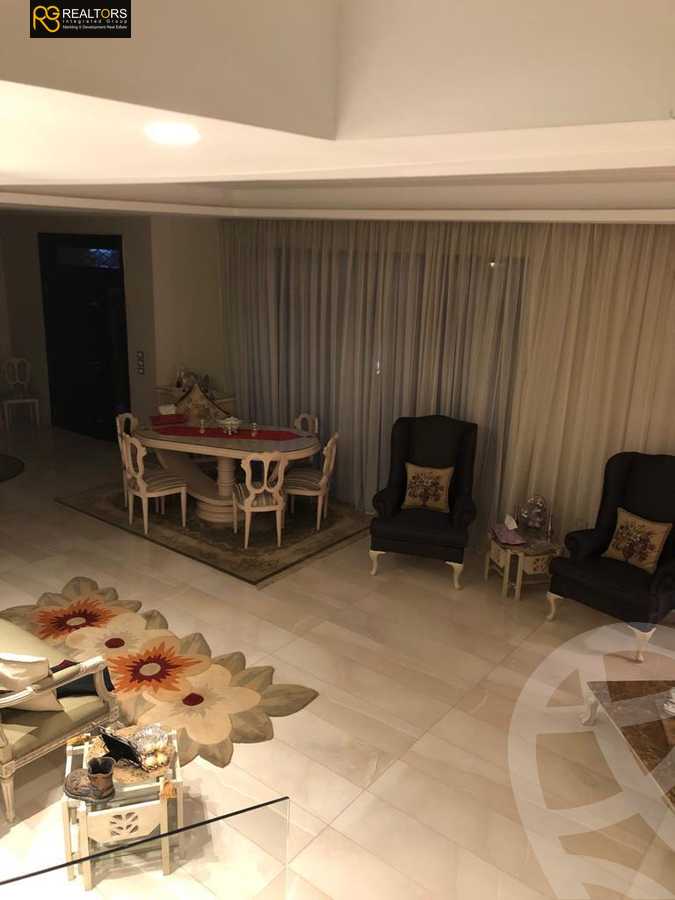 https://aqarmap.com.eg/en/listing/4337542-for-sale-cairo-el-sheikh-zayed-city-compounds-kmbwnd-wyst-twn-swdyk