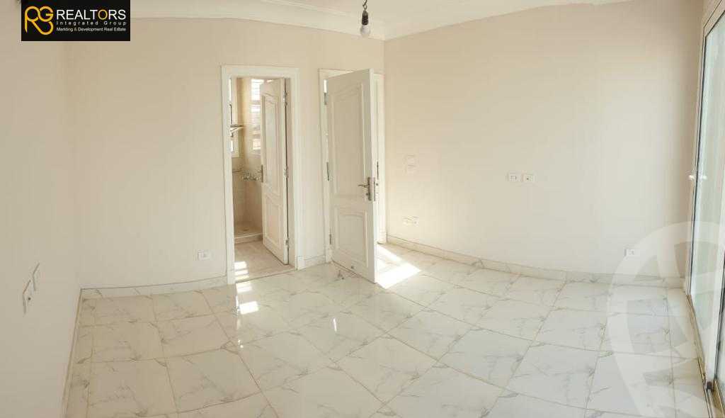 https://aqarmap.com.eg/ar/listing/4337726-for-sale-cairo-6th-of-october-compound-woodville