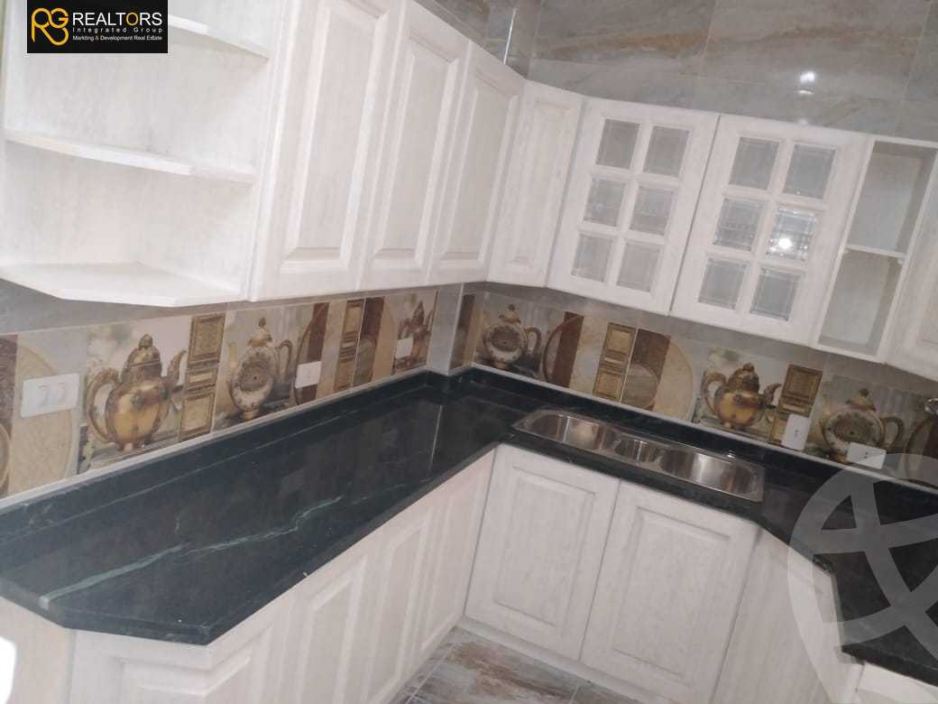 https://aqarmap.com.eg/ar/listing/4337726-for-sale-cairo-6th-of-october-compound-woodville