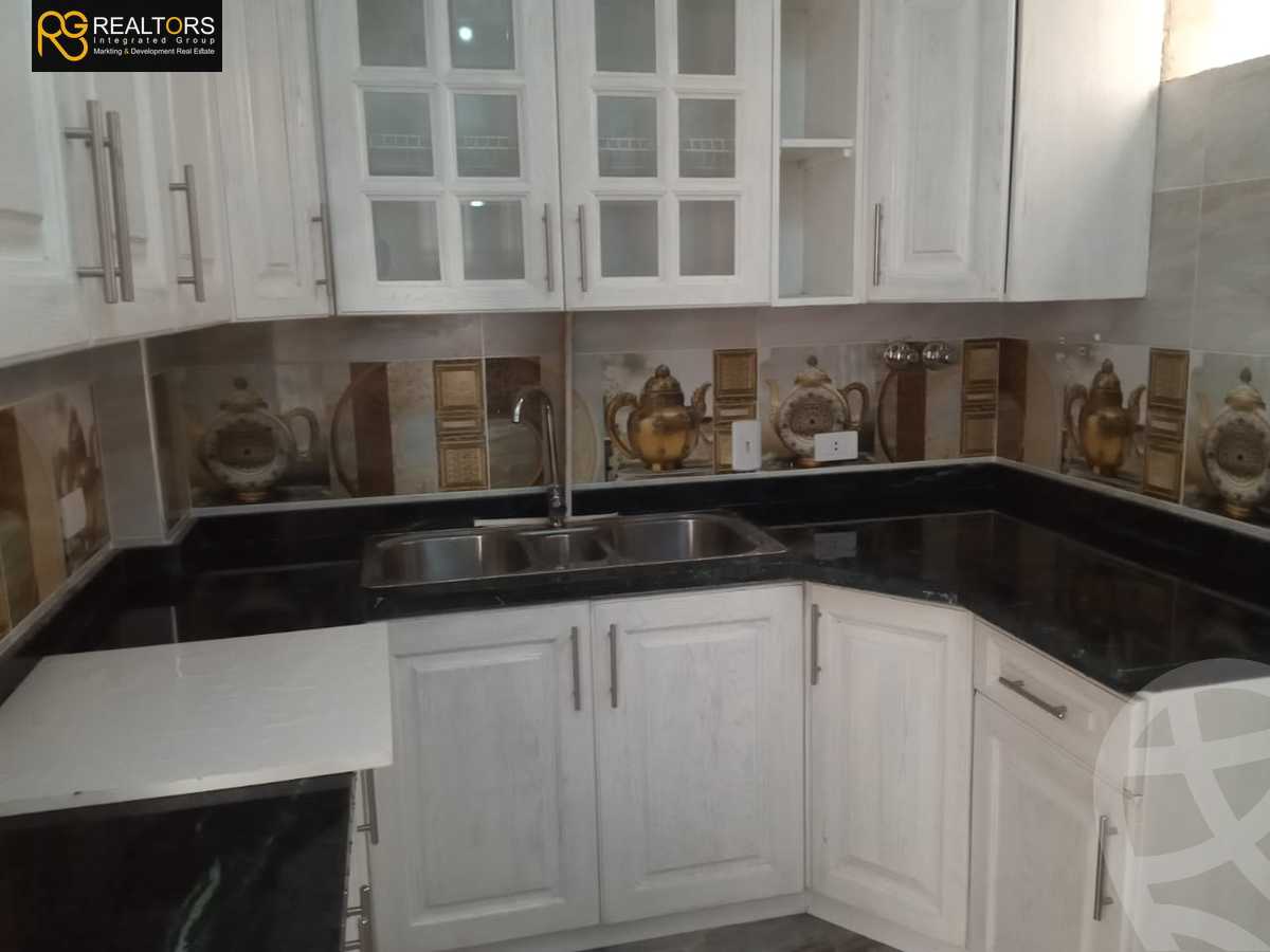 https://aqarmap.com.eg/ar/listing/4337726-for-sale-cairo-6th-of-october-compound-woodville