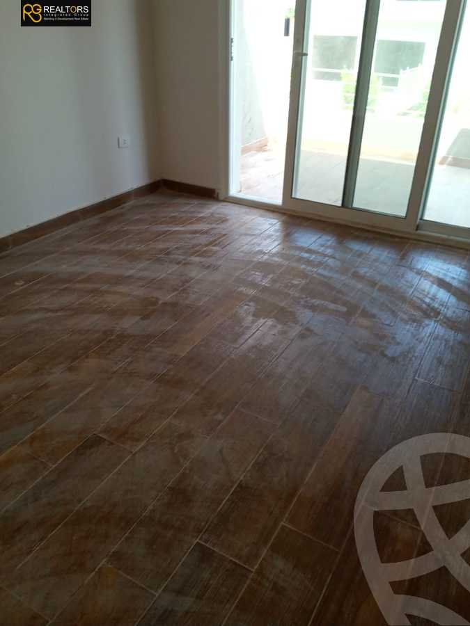 https://aqarmap.com.eg/ar/listing/4337726-for-sale-cairo-6th-of-october-compound-woodville