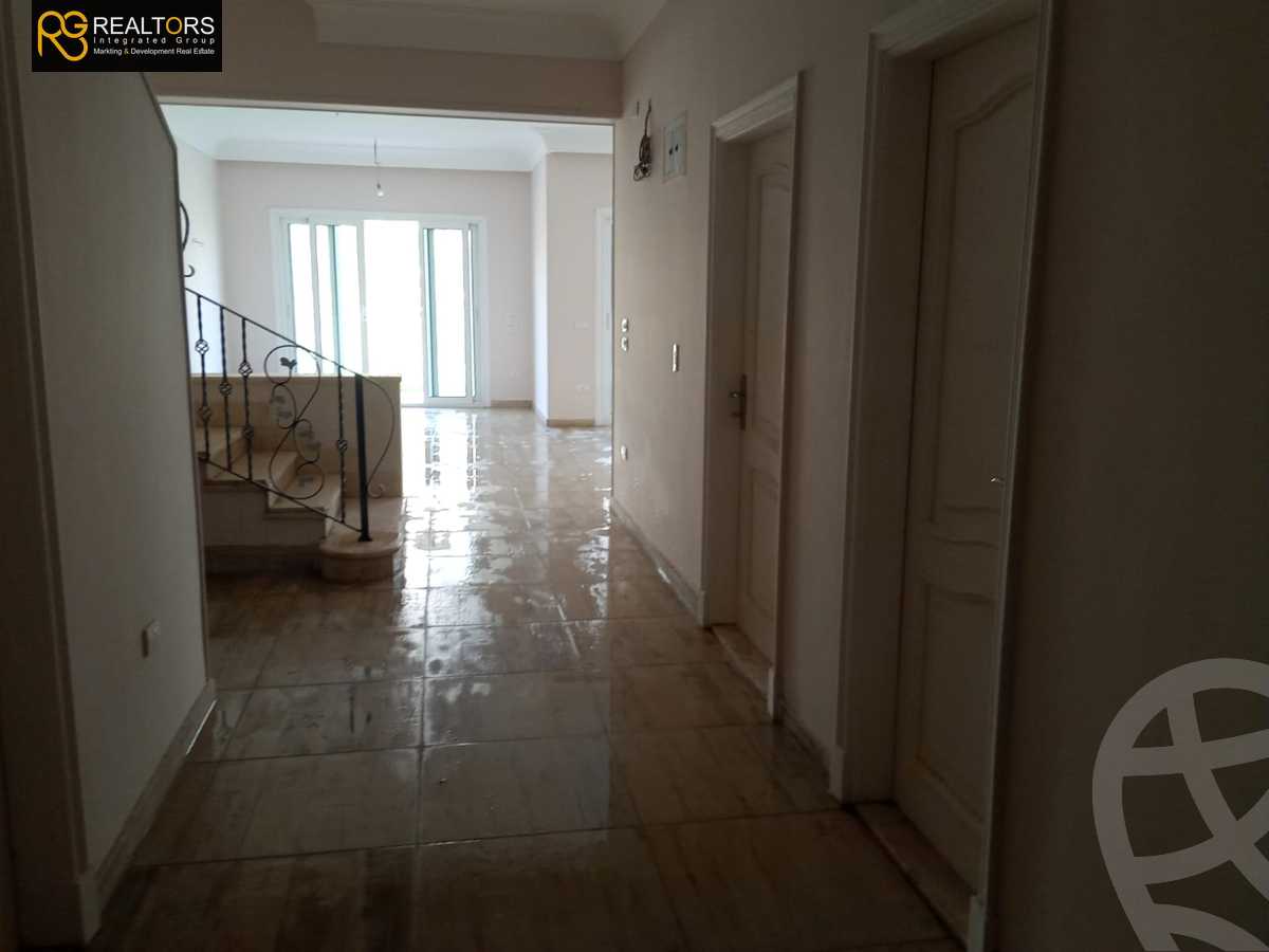 https://aqarmap.com.eg/ar/listing/4337726-for-sale-cairo-6th-of-october-compound-woodville