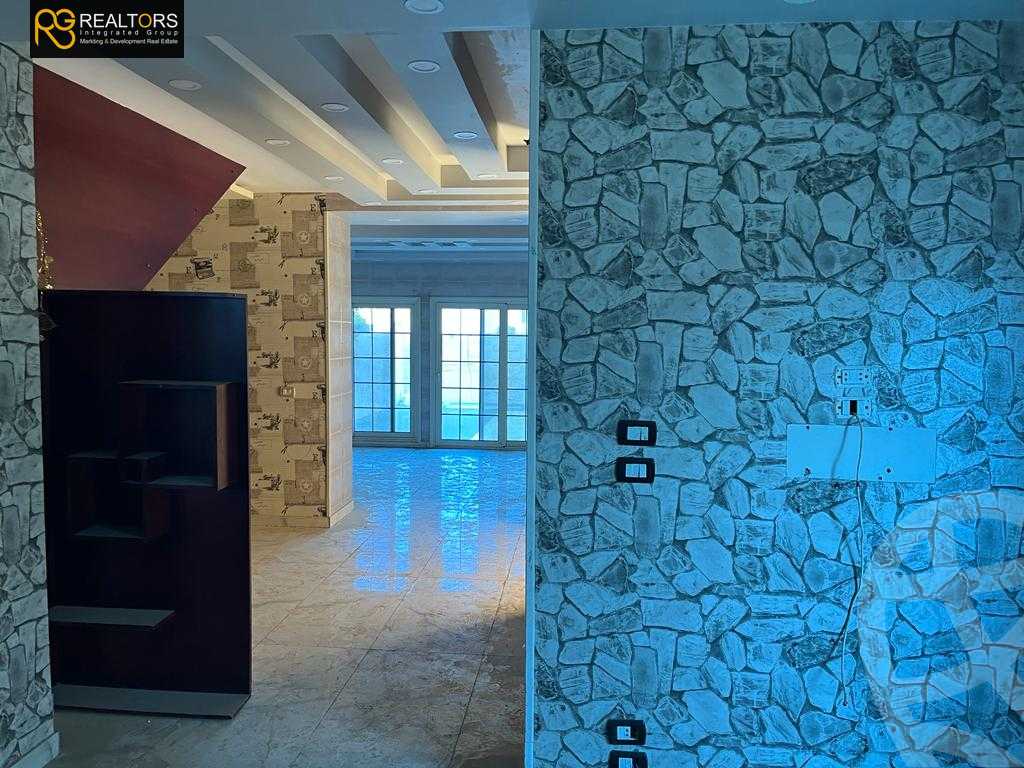 https://aqarmap.com.eg/ar/listing/4338024-for-sale-cairo-6th-of-october-hadaeq-october-kmbwnd-fy-hdyq-ktwbr-rihana