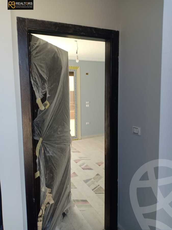https://aqarmap.com.eg/en/listing/4339674-for-sale-cairo-6th-of-october-compound-palm-hills-october