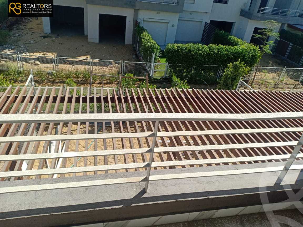 https://aqarmap.com.eg/en/listing/4339674-for-sale-cairo-6th-of-october-compound-palm-hills-october