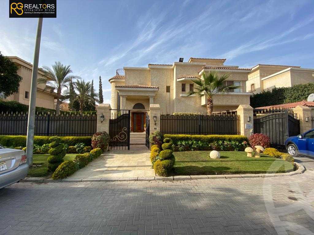 https://aqarmap.com.eg/en/listing/4335459-for-sale-cairo-6th-of-october-compound-royal-hills
