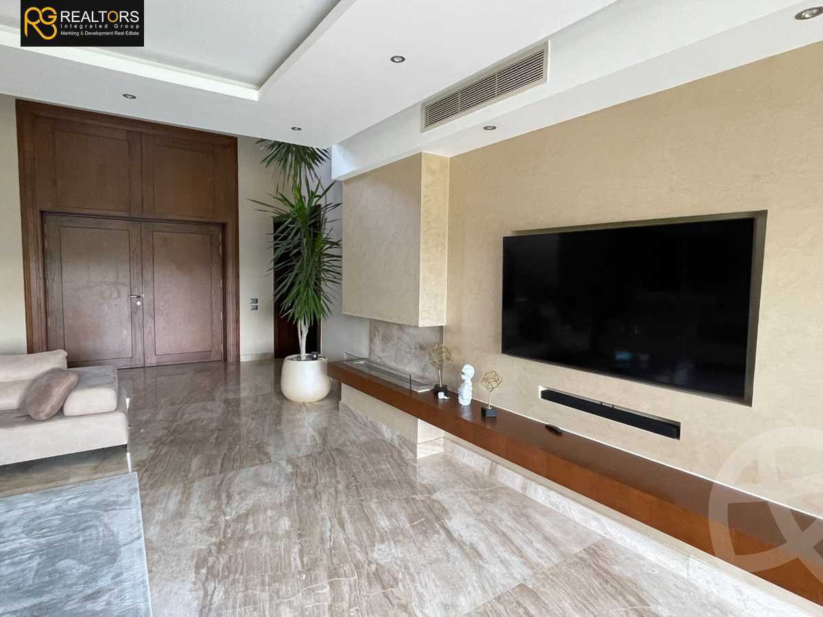 https://aqarmap.com.eg/ar/listing/4347231-for-sale-cairo-el-sheikh-zayed-city-lshykh-zyd-ljdyd-evergreen-compound-pyramids