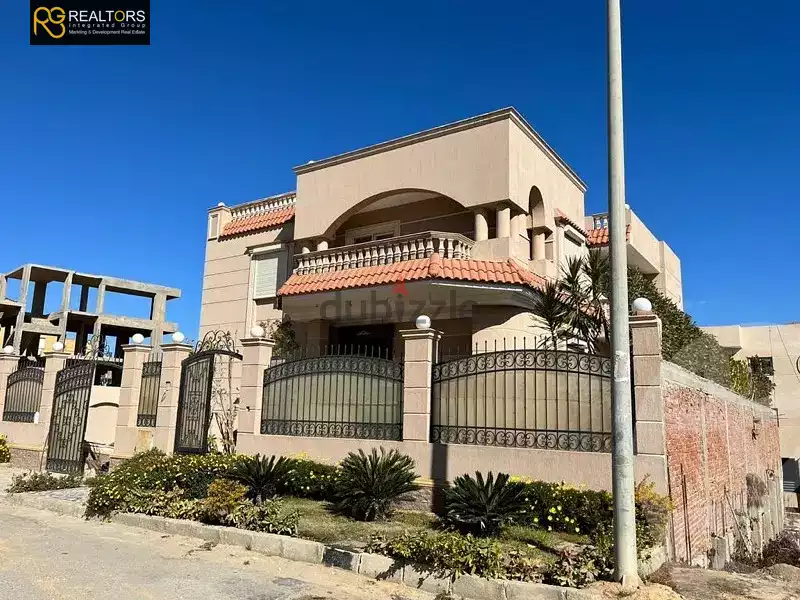 https://aqarmap.com.eg/en/listing/4351920-for-sale-cairo-6th-of-october-compounds-l-fyd-lbstn