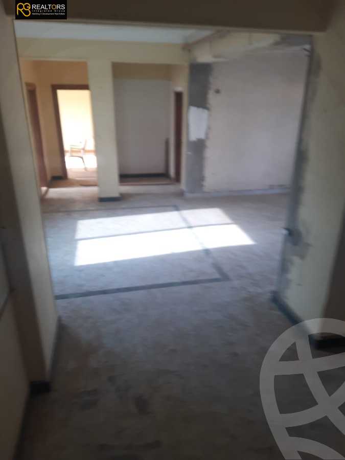 https://aqarmap.com.eg/en/listing/4352145-for-sale-cairo-6th-of-october-compound-mena-garden-city