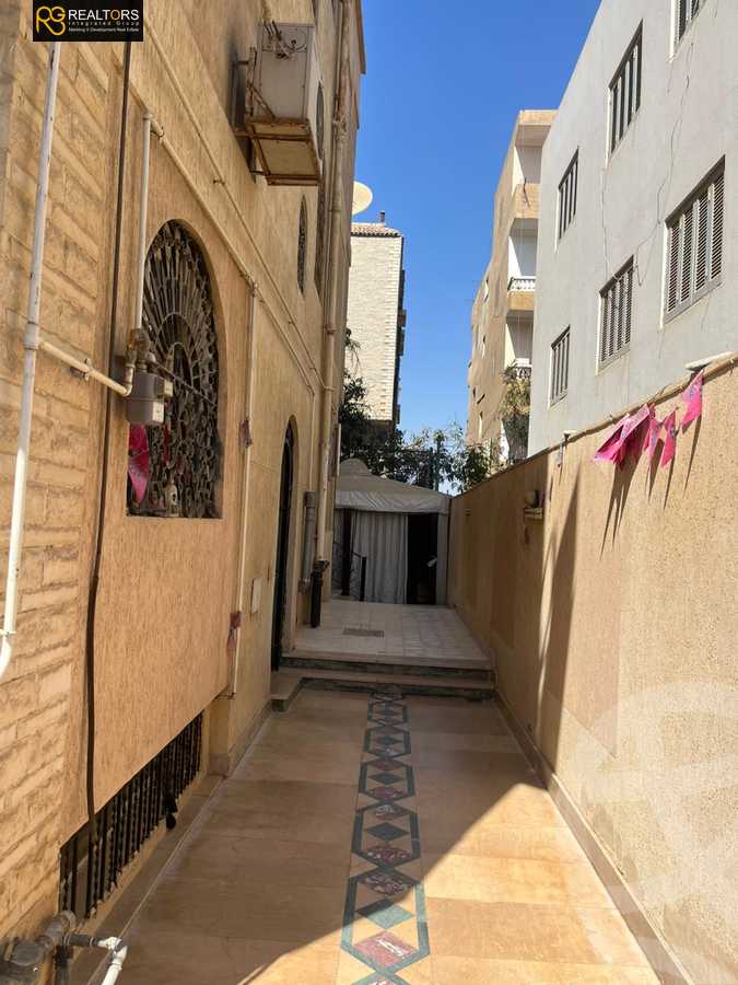 https://aqarmap.com.eg/en/listing/4352149-for-sale-cairo-6th-of-october-el-ahyaa-neighborhood-7th-mecca-el-mokarrama-st