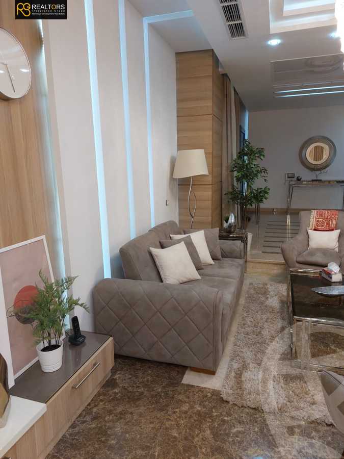 https://aqarmap.com.eg/ar/listing/4352338-for-sale-cairo-el-sheikh-zayed-city-compounds-in-sheikh-zayed-zayed-dunes