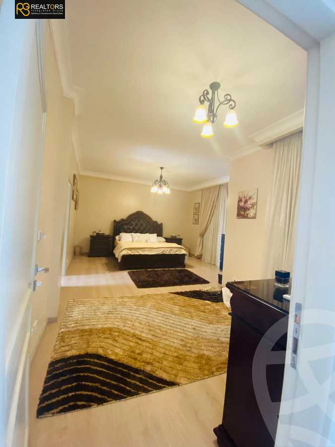 https://aqarmap.com.eg/en/listing/4352409-for-sale-cairo-el-sheikh-zayed-city-compounds-kmbwnd-ljry-swdyk