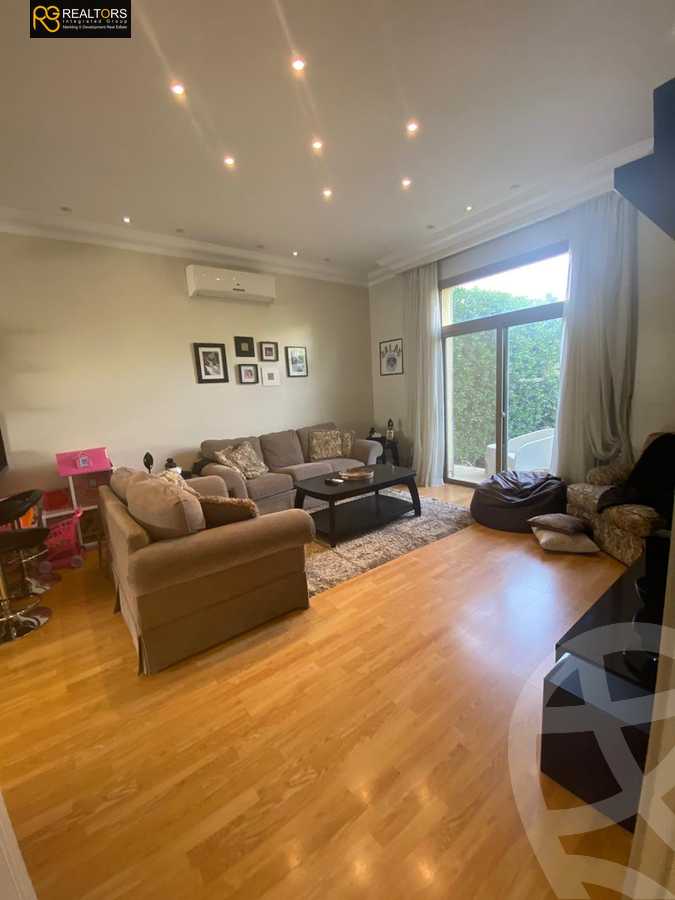 https://aqarmap.com.eg/en/listing/4352409-for-sale-cairo-el-sheikh-zayed-city-compounds-kmbwnd-ljry-swdyk