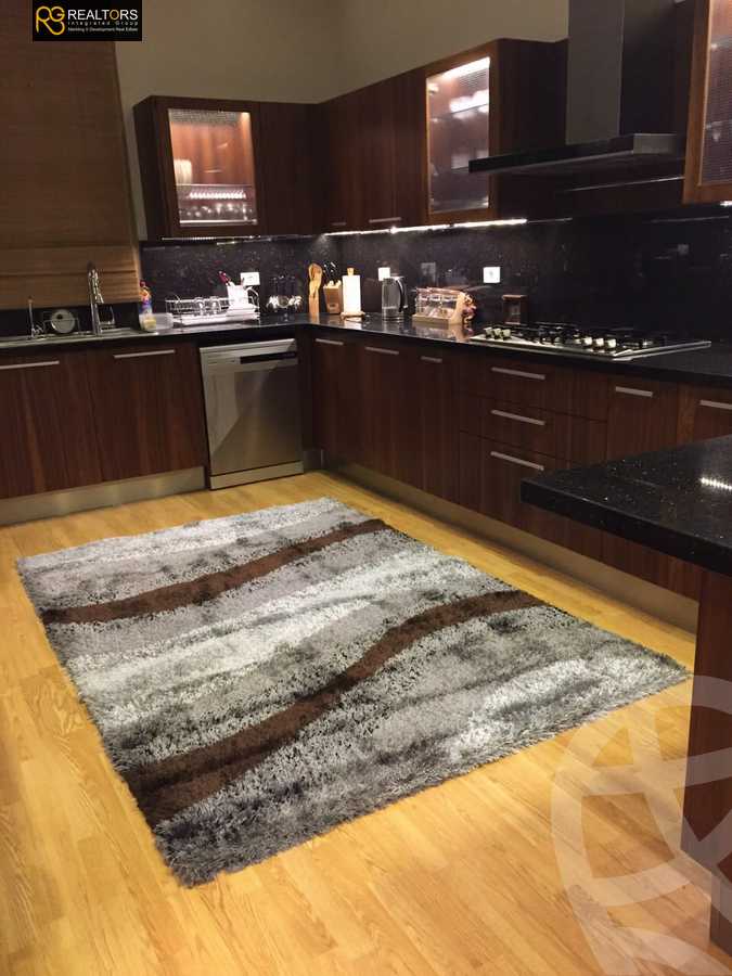 https://aqarmap.com.eg/en/listing/4352409-for-sale-cairo-el-sheikh-zayed-city-compounds-kmbwnd-ljry-swdyk