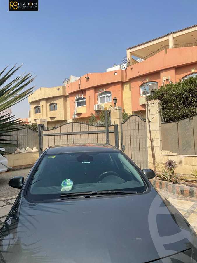 https://aqarmap.com.eg/en/listing/4353516-for-sale-cairo-6th-of-october-compounds-utopia-1