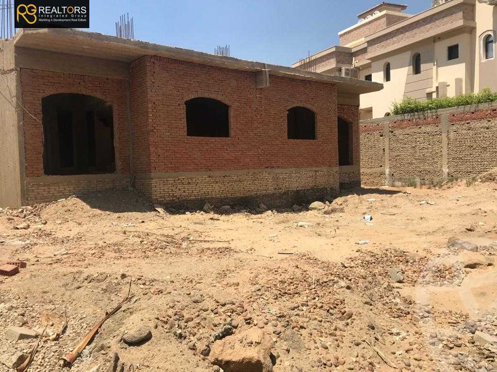 https://aqarmap.com.eg/ar/listing/4353624-for-sale-cairo-el-sheikh-zayed-city-compounds-in-sheikh-zayed-beverly-hills