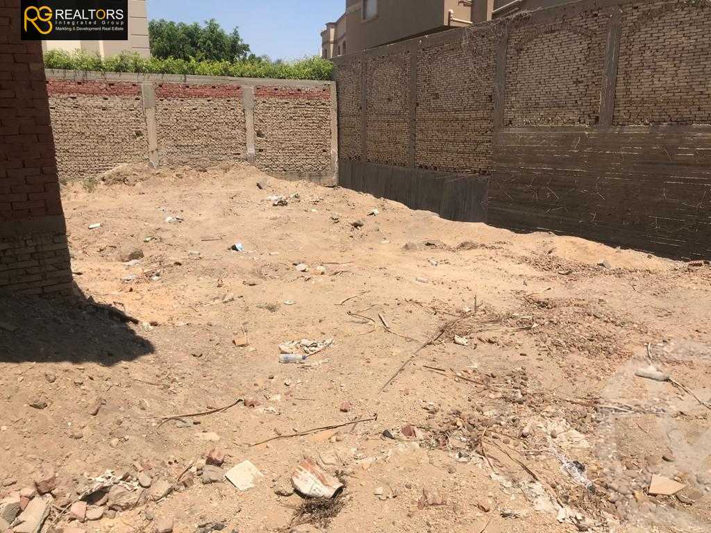 https://aqarmap.com.eg/ar/listing/4353624-for-sale-cairo-el-sheikh-zayed-city-compounds-in-sheikh-zayed-beverly-hills