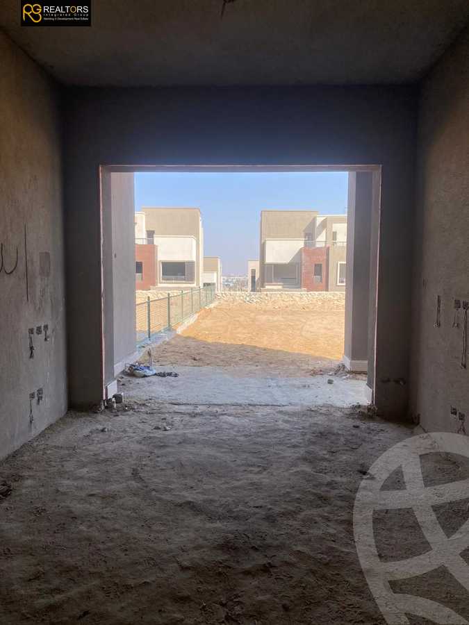 https://aqarmap.com.eg/en/listing/4353663-for-sale-goldcliff-new-giza