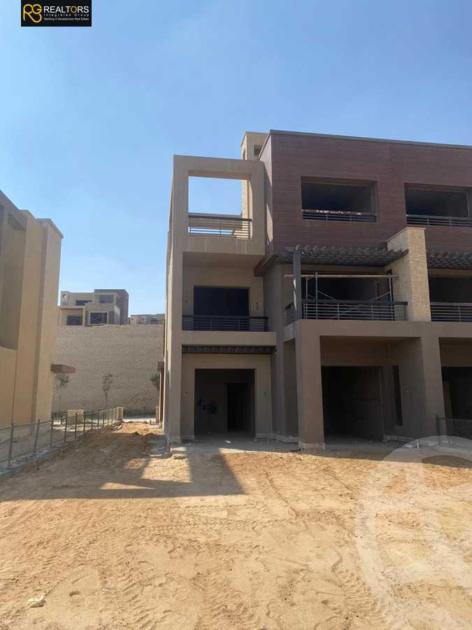 https://aqarmap.com.eg/en/listing/4353663-for-sale-goldcliff-new-giza