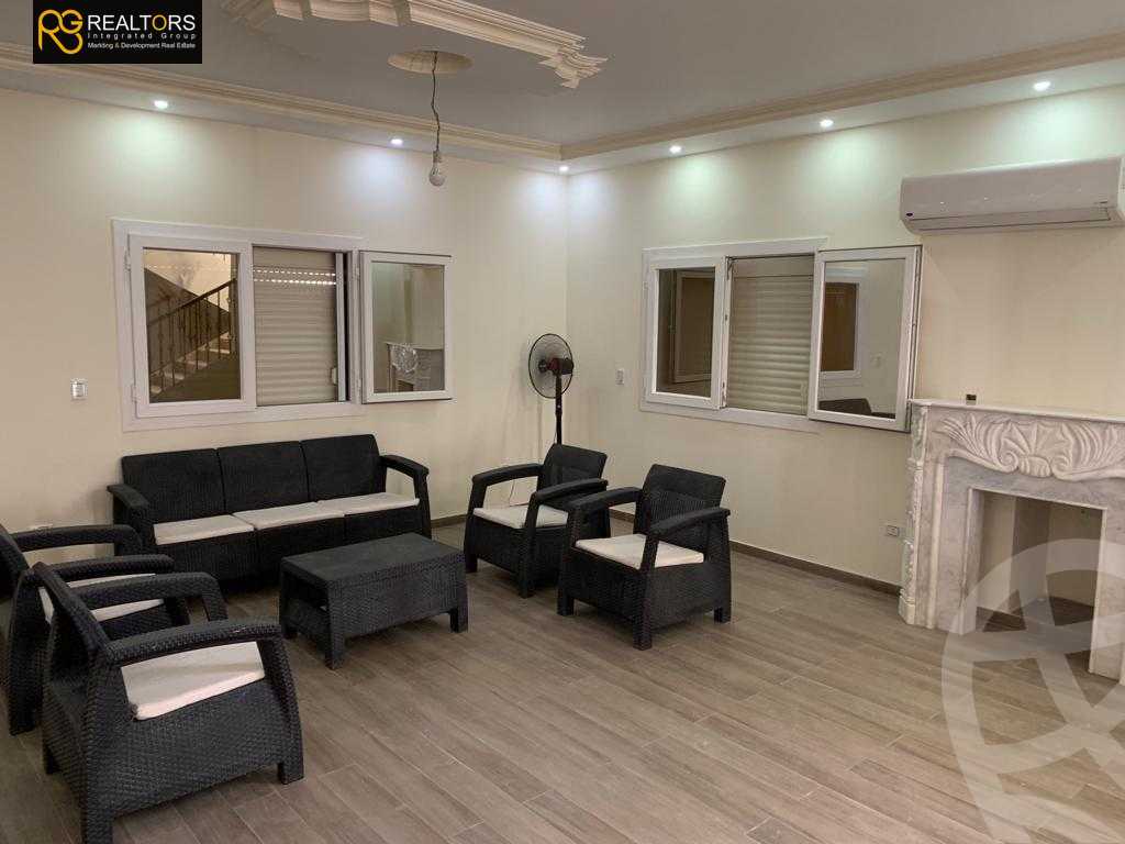 https://aqarmap.com.eg/ar/listing/4353672-for-sale-cairo-el-sheikh-zayed-city-compounds-in-sheikh-zayed-royal-city