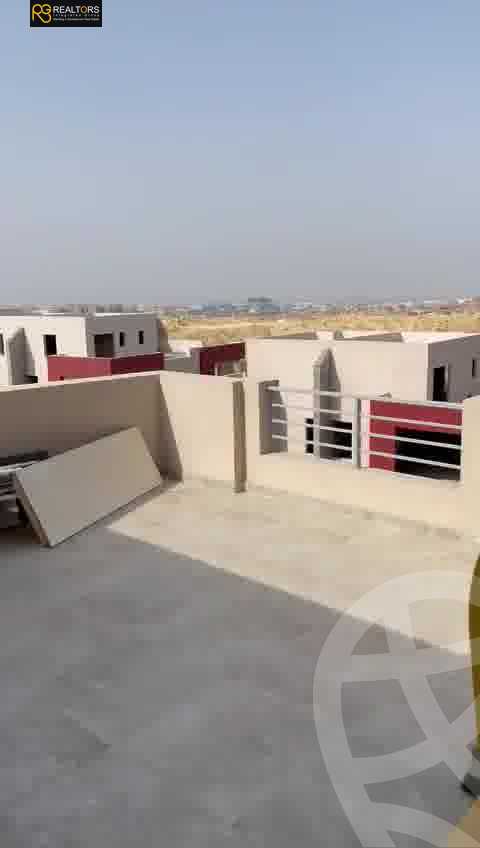 https://aqarmap.com.eg/en/listing/4354062-for-sale-cairo-6th-of-october-compound-reem-residence