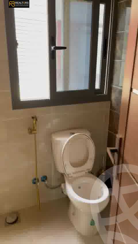 https://aqarmap.com.eg/en/listing/4354062-for-sale-cairo-6th-of-october-compound-reem-residence