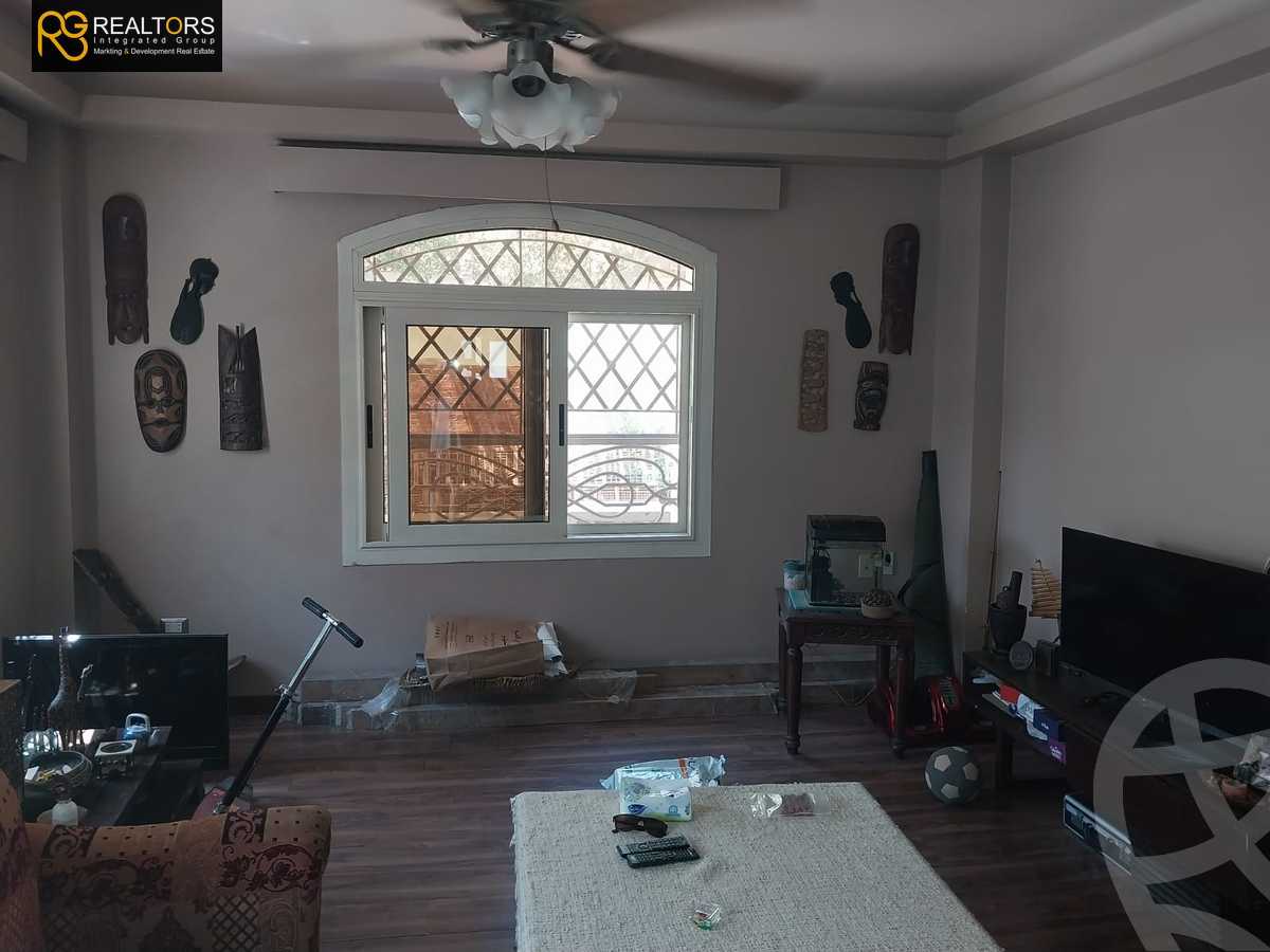 https://aqarmap.com.eg/ar/listing/4354131-for-sale-cairo-6th-of-october-compound-mashareq