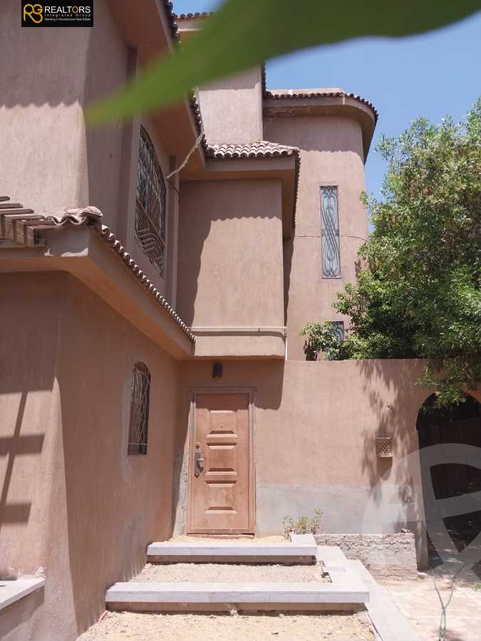 https://aqarmap.com.eg/ar/listing/4354131-for-sale-cairo-6th-of-october-compound-mashareq