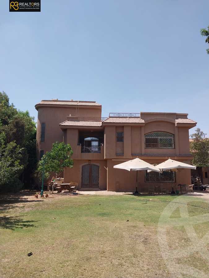 https://aqarmap.com.eg/ar/listing/4354131-for-sale-cairo-6th-of-october-compound-mashareq