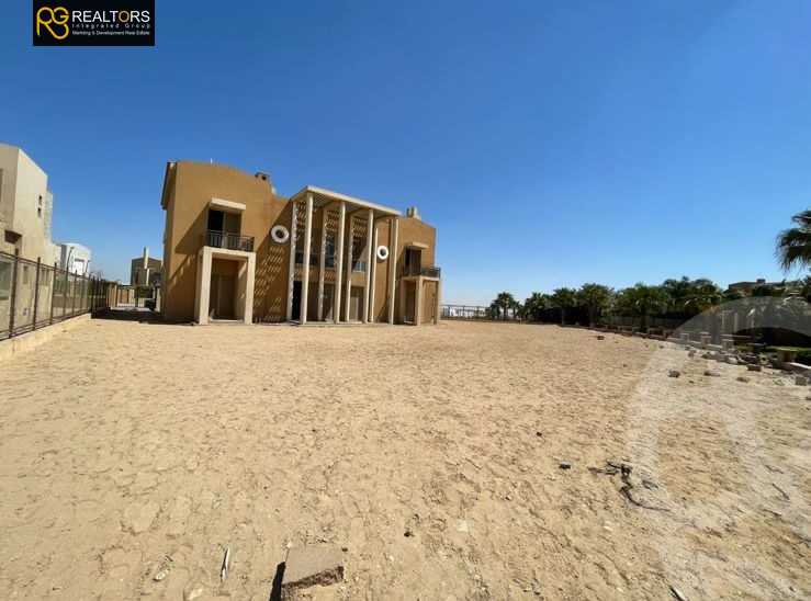 https://aqarmap.com.eg/en/listing/4354434-for-sale-cairo-el-sheikh-zayed-city-compounds-kmbwnd-ljry-swdyk
