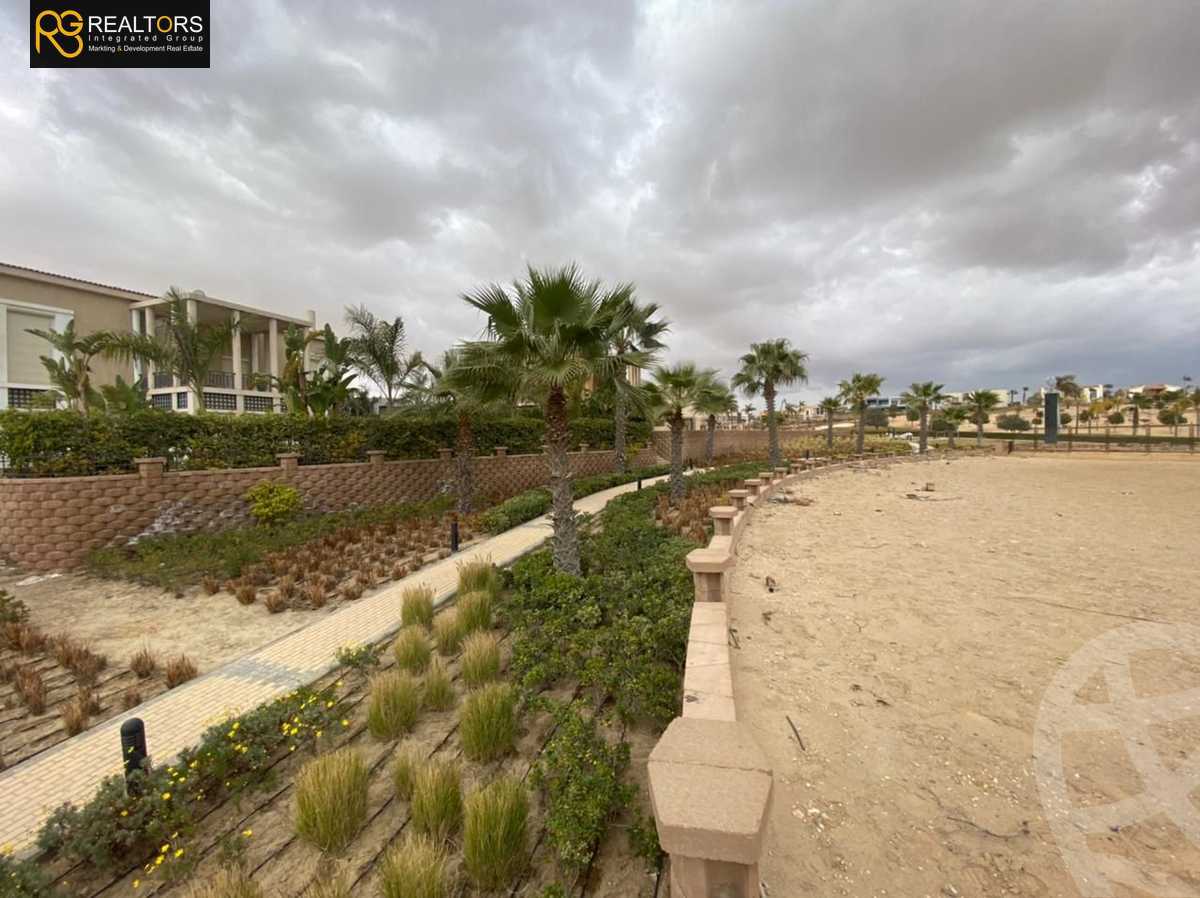 https://aqarmap.com.eg/en/listing/4354434-for-sale-cairo-el-sheikh-zayed-city-compounds-kmbwnd-ljry-swdyk