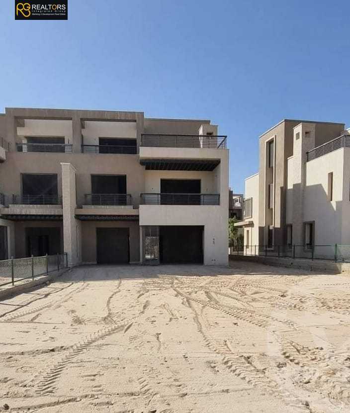https://aqarmap.com.eg/en/listing/4354565-for-sale-goldcliff-new-giza