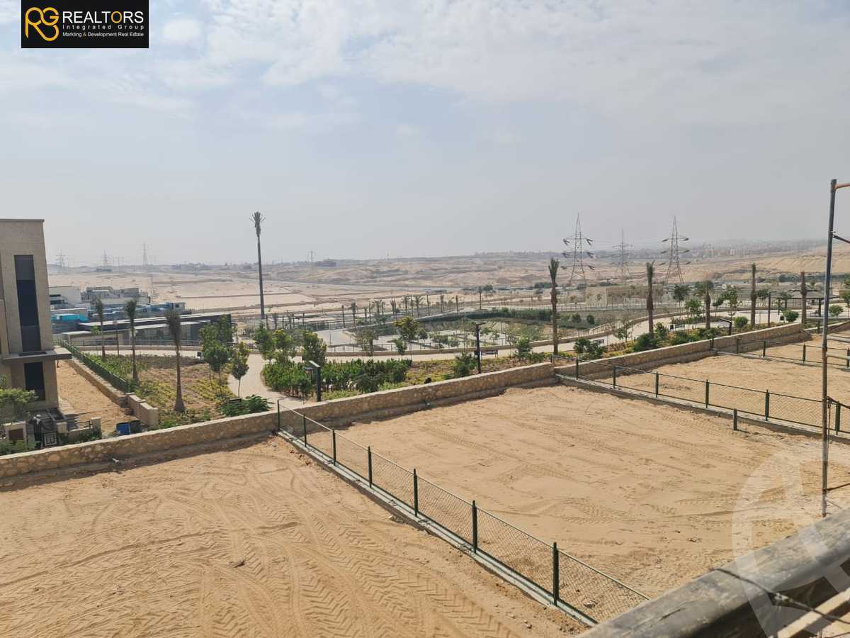https://aqarmap.com.eg/en/listing/4354565-for-sale-goldcliff-new-giza