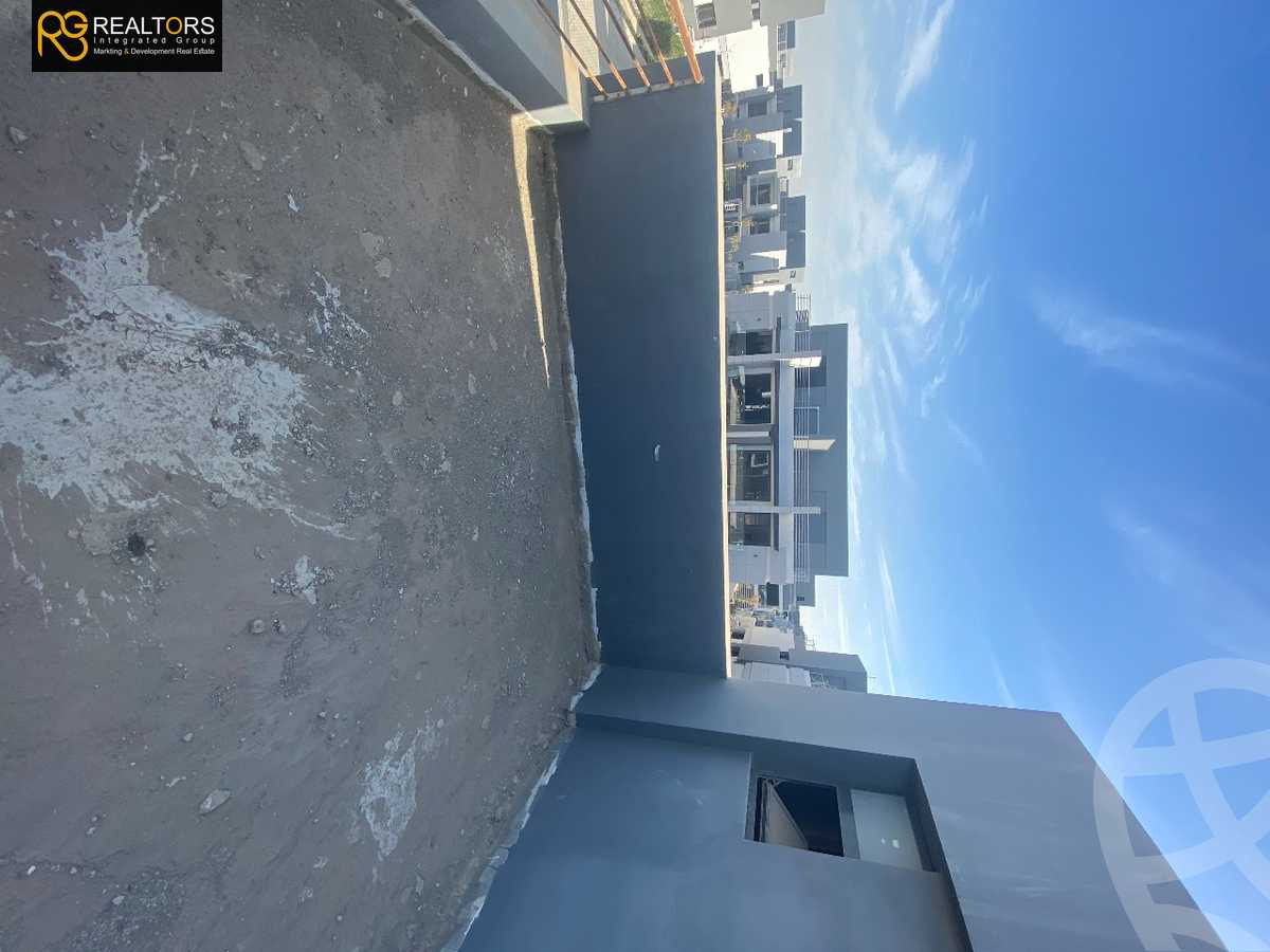 https://aqarmap.com.eg/en/listing/4356364-for-sale-cairo-el-sheikh-zayed-city-compounds-in-sheikh-zayed-el-patio-zahraa