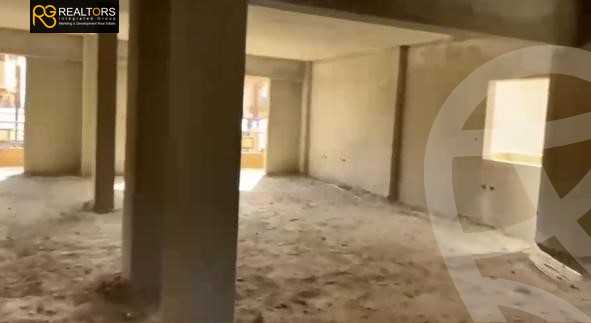 https://aqarmap.com.eg/en/listing/4356756-for-sale-cairo-el-sheikh-zayed-city-compounds-in-sheikh-zayed-pyramids-walk