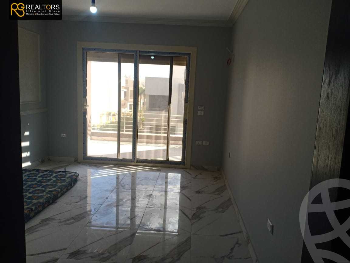 https://aqarmap.com.eg/ar/listing/4357986-for-sale-cairo-6th-of-october-compound-woodville