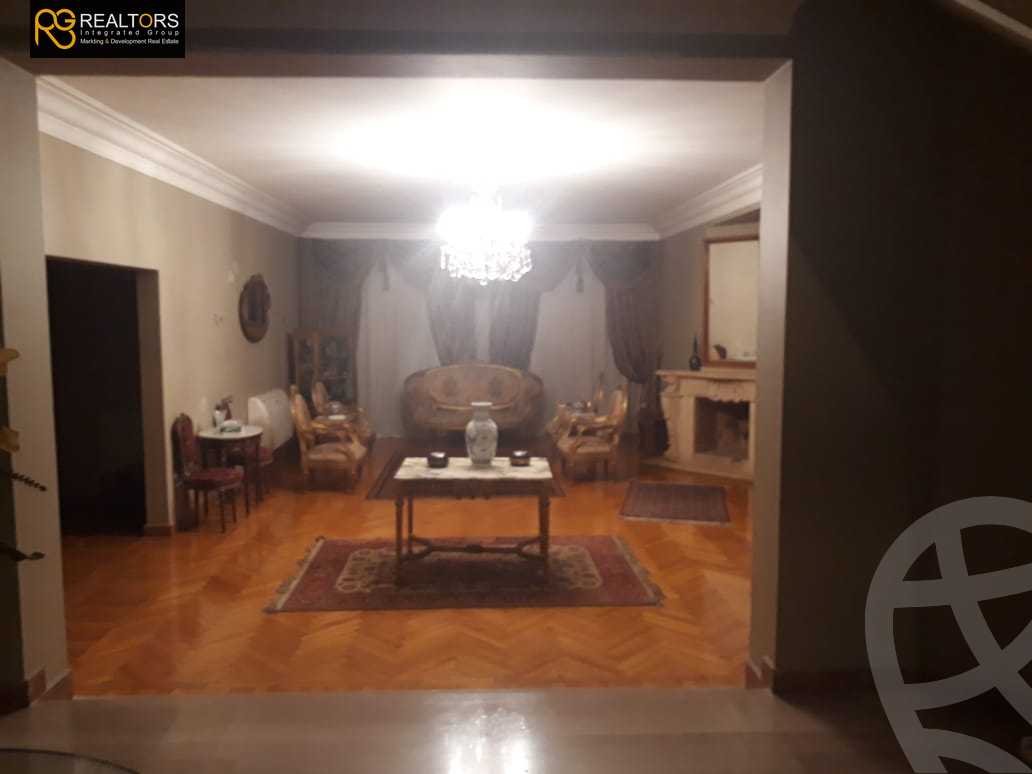 https://aqarmap.com.eg/en/listing/4369646-for-rent-cairo-6th-of-october-compound-royal-hills
