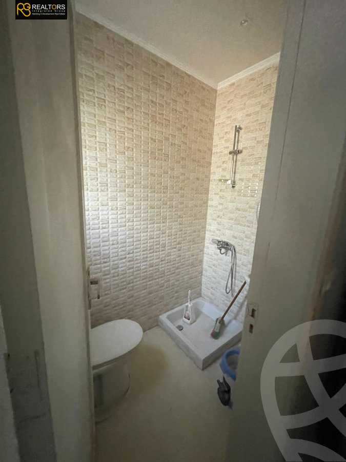 https://aqarmap.com.eg/ar/listing/4371176-for-sale-cairo-el-sheikh-zayed-city-compounds-in-sheikh-zayed-beverly-hills