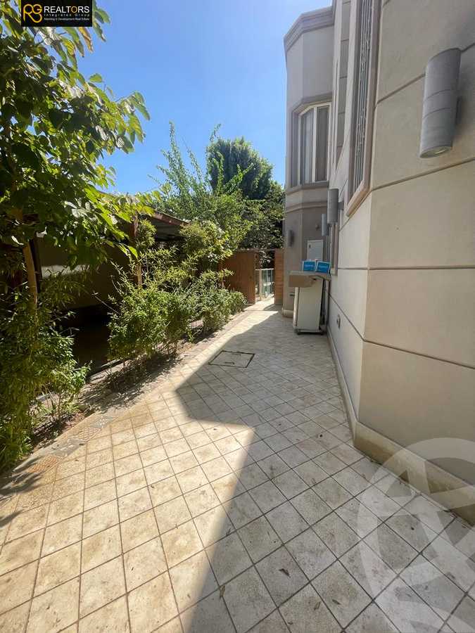 https://aqarmap.com.eg/ar/listing/4371176-for-sale-cairo-el-sheikh-zayed-city-compounds-in-sheikh-zayed-beverly-hills