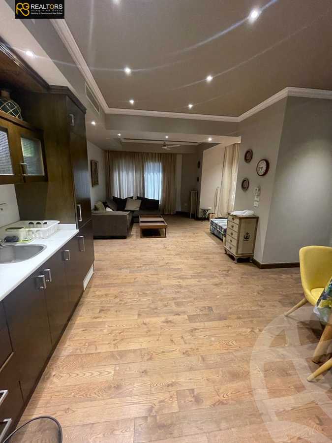 https://aqarmap.com.eg/ar/listing/4371176-for-sale-cairo-el-sheikh-zayed-city-compounds-in-sheikh-zayed-beverly-hills